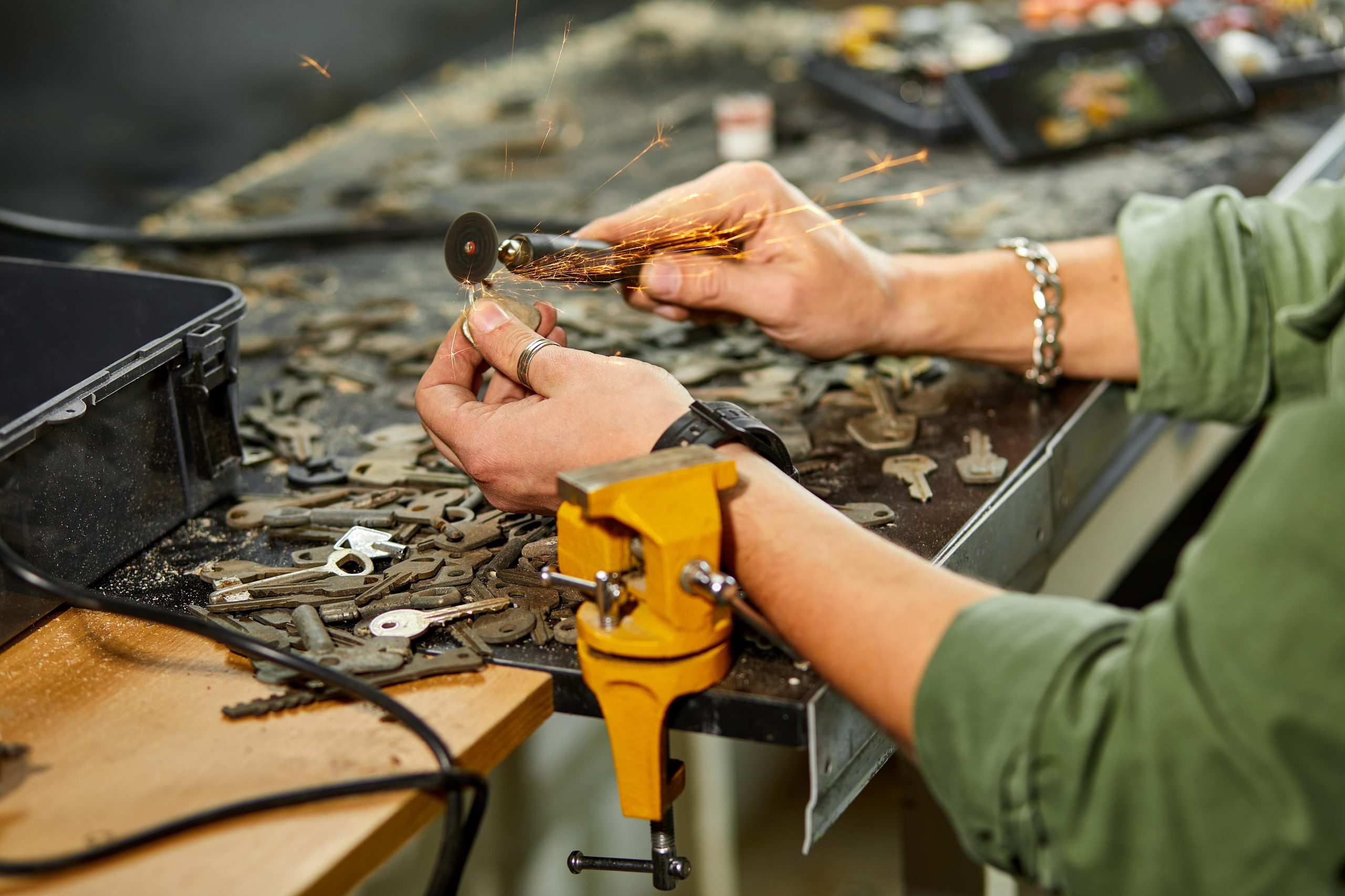 Max Mobile & Gifts Local Key cutting Services in Vancouver